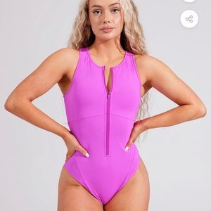 Buffbunny laguna one piece. Color tango. NWT